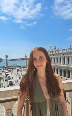 Felicia is looking for a Studio / Rental Property / Apartment in Haarlem
